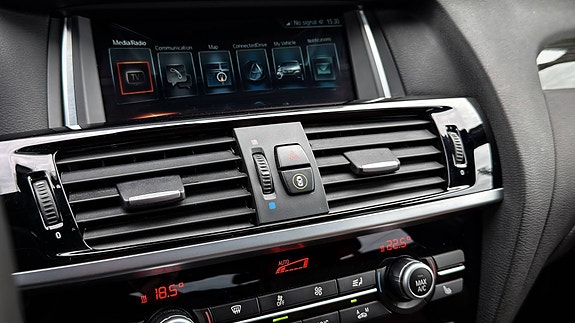 BMW X4 M 16 of 23