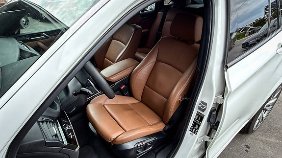 BMW X4 M 23 of 23