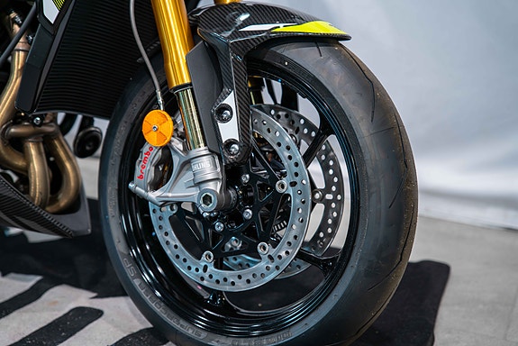 Triumph Street Triple RS Moto 2 Kungått 20 mil- som ny!! 4 of 30