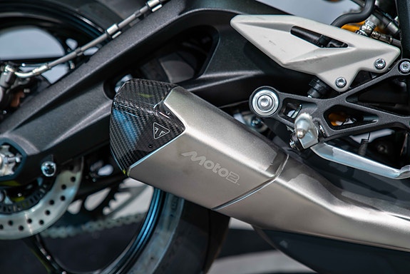 Triumph Street Triple RS Moto 2 Kungått 20 mil- som ny!! 6 of 30