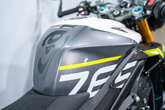 Triumph Street Triple RS Moto 2 Kungått 20 mil- som ny!! 13 of 30