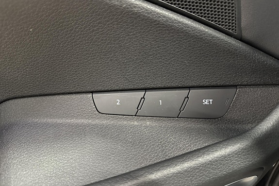 Audi e-tron 20 of 28