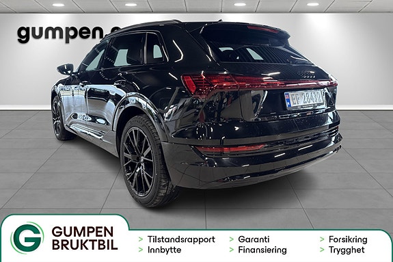 Audi e-tron 3 of 28