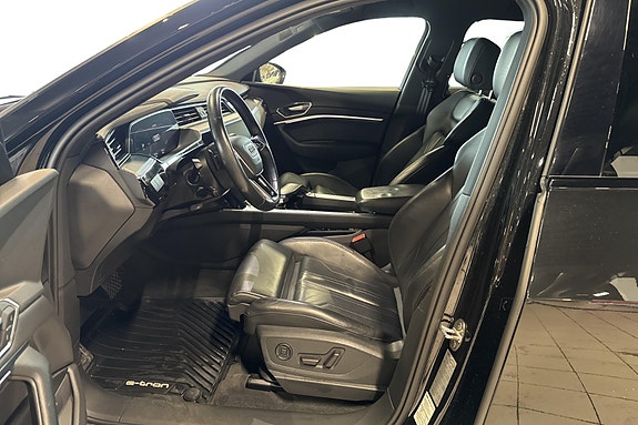 Audi e-tron 5 of 28