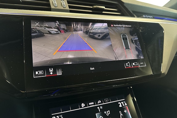 Audi e-tron 11 of 28