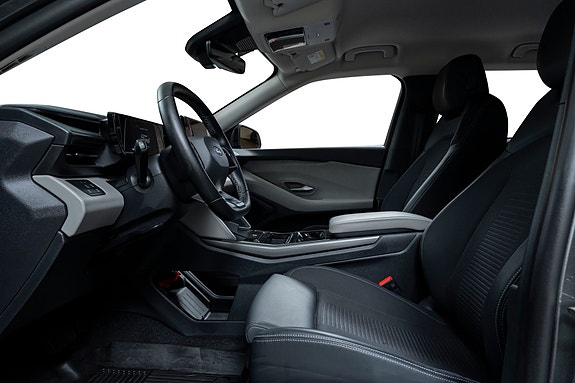 Ford Explorer 26 of 30