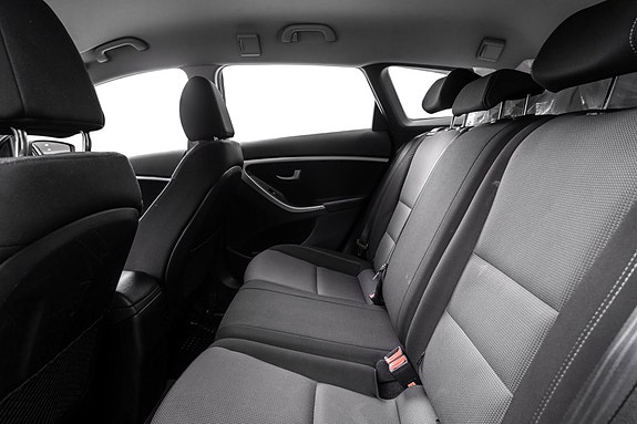 Hyundai i30 16 of 16
