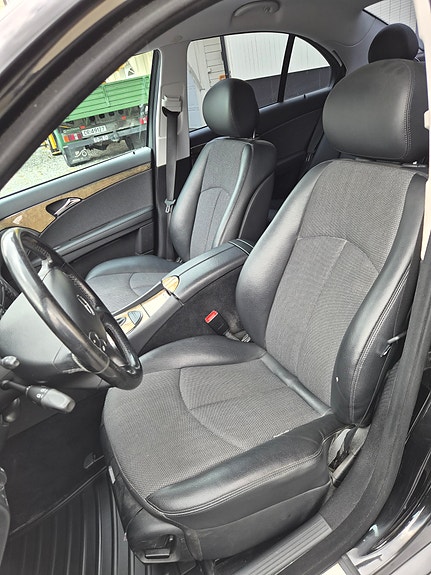 Mercedes-Benz E220 d 16 of 22