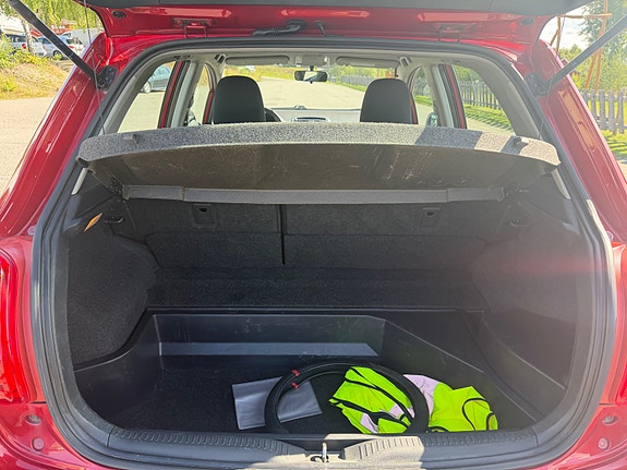 Toyota Auris 9 of 20