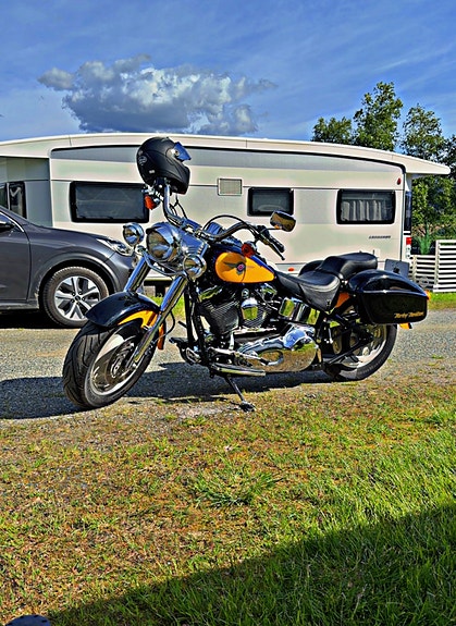 Harley-Davidson FLSTF Fat Boy 3 of 9
