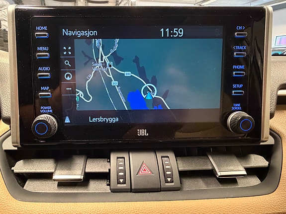 Toyota RAV4 28 of 30