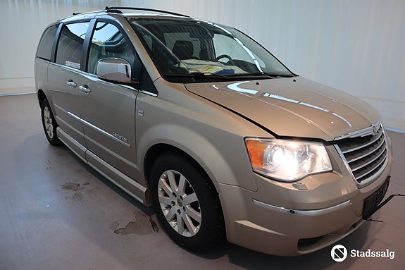 Chrysler Grand Voyager 3 of 10