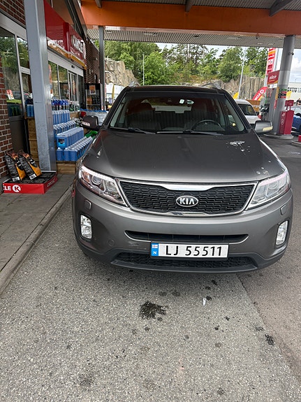 Kia Sorento 11 of 11