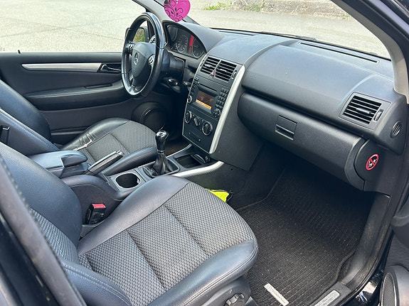 Mercedes-Benz A160 d 16 of 18