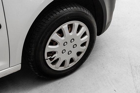 Volkswagen Caddy 9 of 20