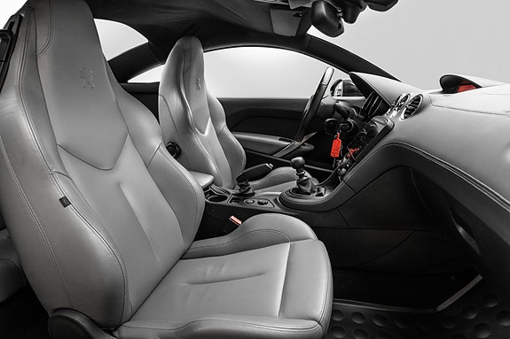 Peugeot RCZ 22 of 24