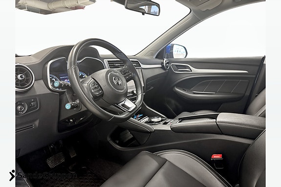 MG ZS EV 12 of 16