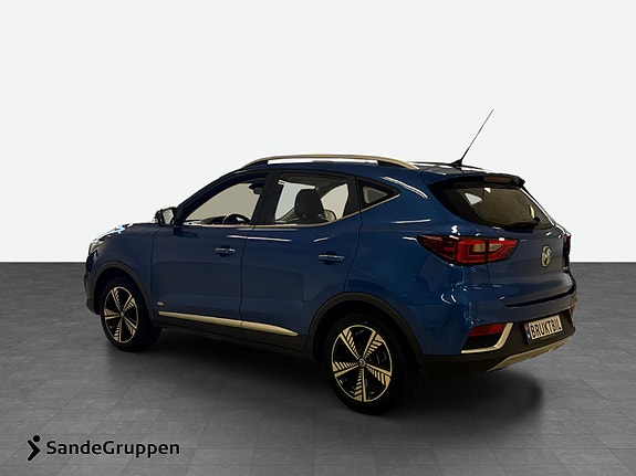 MG ZS EV 3 of 16