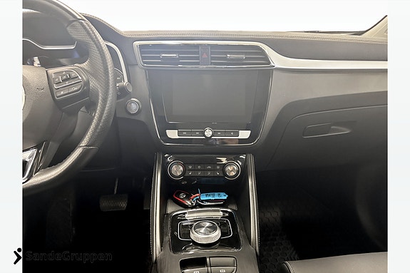 MG ZS EV 11 of 16