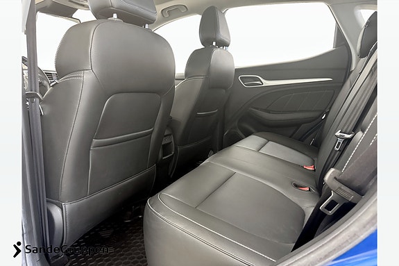 MG ZS EV 15 of 16