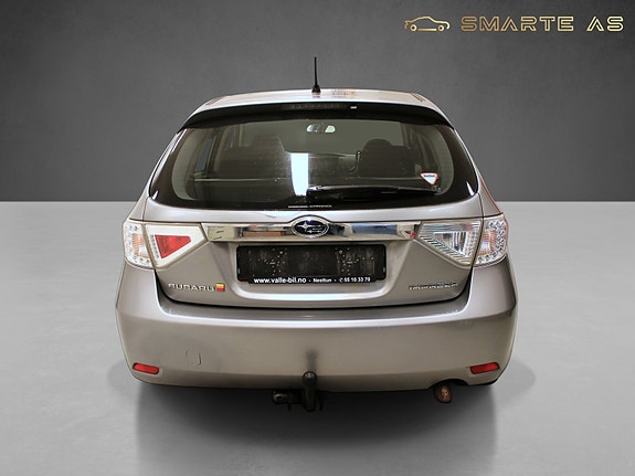 Subaru Impreza 6 of 12