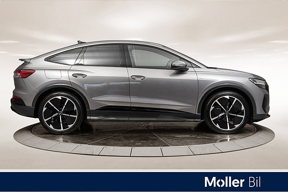 Audi Q4 e-tron 6 of 29