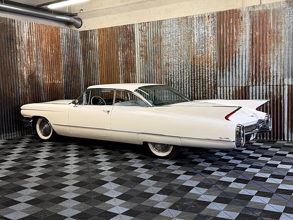 Cadillac Deville 15 of 30