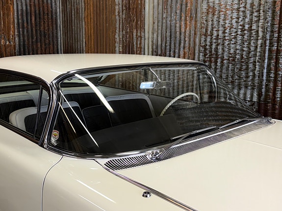 Cadillac Deville 9 of 30