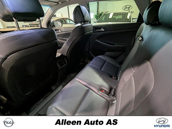 Hyundai Tucson 25 of 30