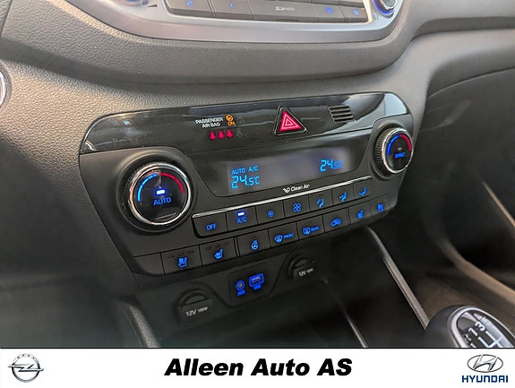 Hyundai Tucson 17 of 30