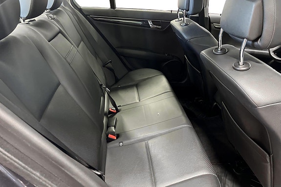 Mercedes-Benz C200 d 22 of 30