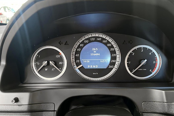 Mercedes-Benz C200 d 10 of 30
