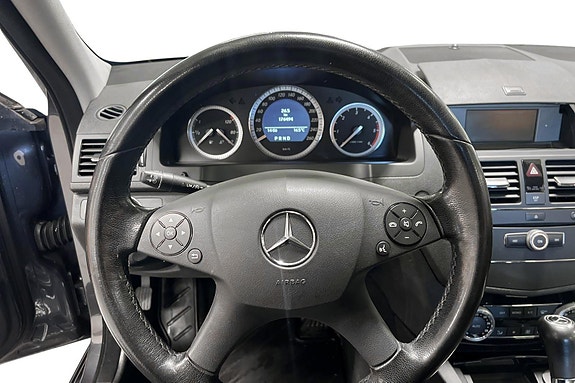 Mercedes-Benz C200 d 9 of 30