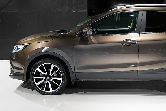 Nissan Qashqai 4 of 30