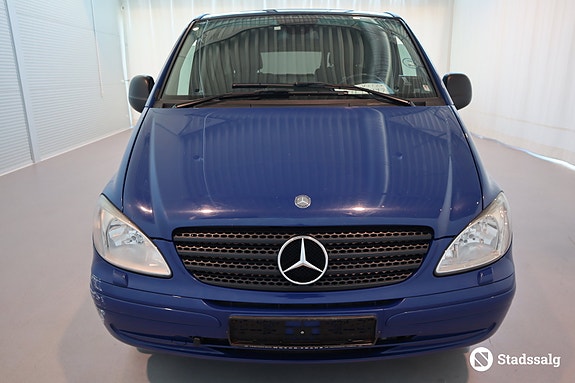 Mercedes-Benz Vito 111 2 of 10