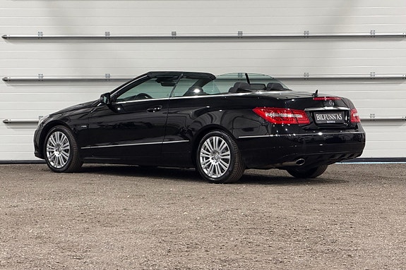 Mercedes-Benz E200 5 of 27