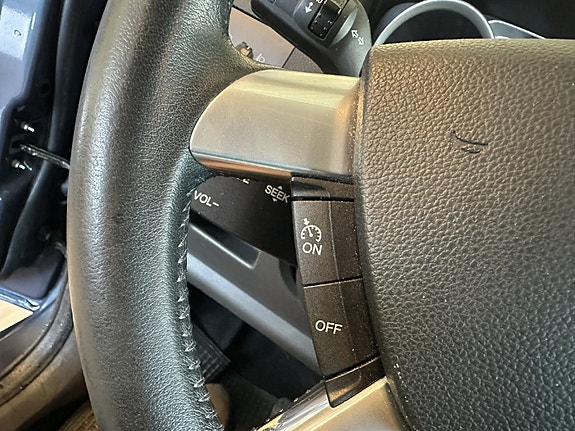 Ford Kuga 17 of 21