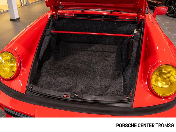 Porsche 911 26 of 30