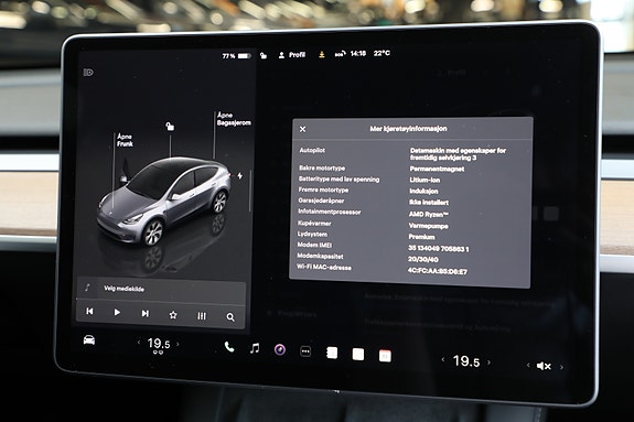Tesla Model Y 27 of 30