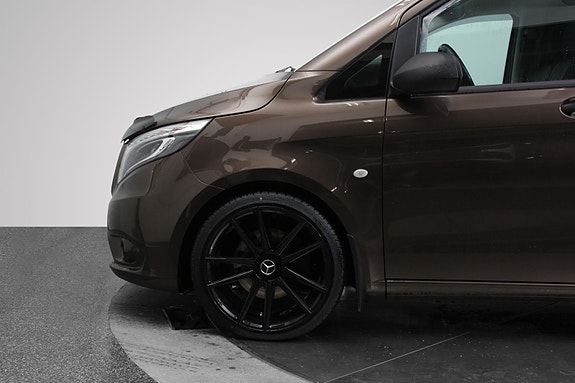 Mercedes-Benz Vito 8 of 28