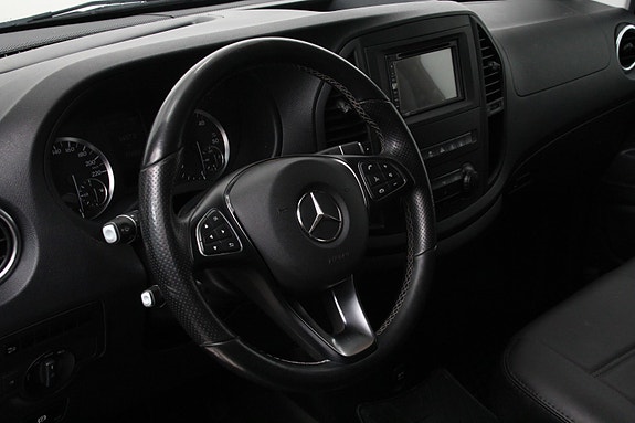 Mercedes-Benz Vito 17 of 28