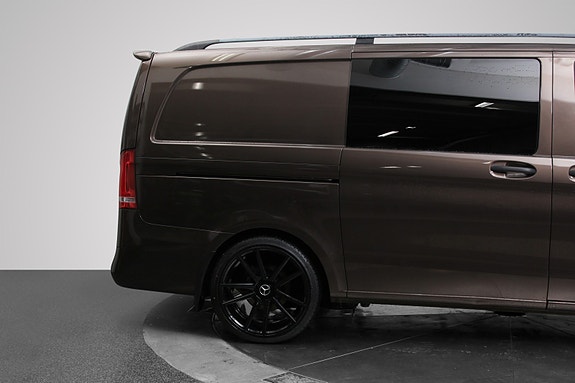 Mercedes-Benz Vito 10 of 28