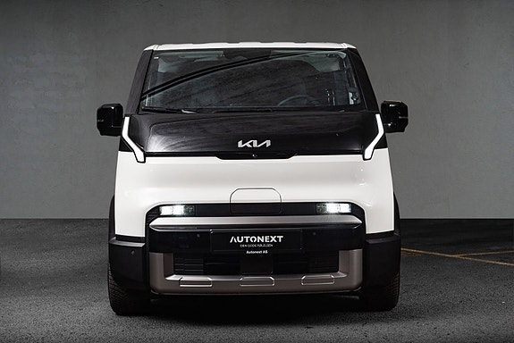 Kia PV5 3 of 20