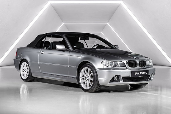 BMW 320Ci 2 of 28