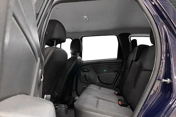 Dacia Duster 10 of 13