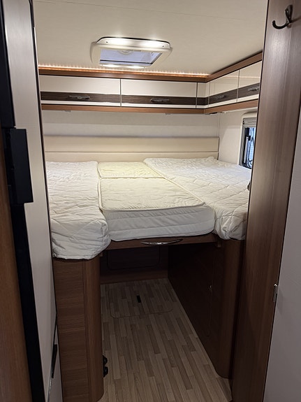 LMC Cruiser SL T662 12 of 30