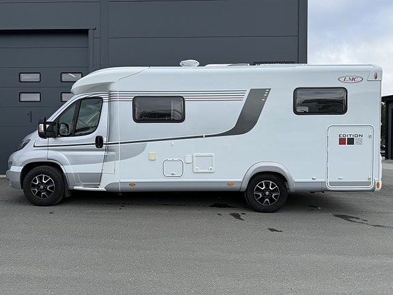 LMC Cruiser SL T662 4 of 30