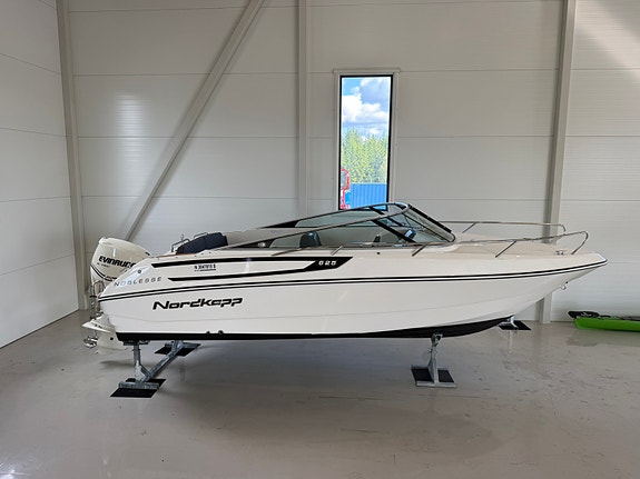Nordkapp Noblesse 625 – 2014 | Evinrude 150 hk | Kun 324 timer | Strøken! 10 of 30