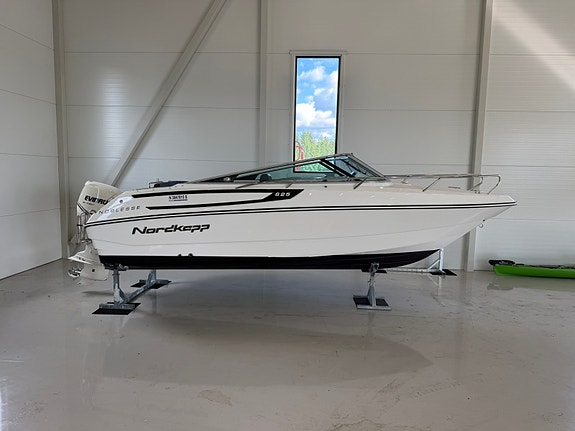 Nordkapp Noblesse 625 – 2014 | Evinrude 150 hk | Kun 324 timer | Strøken! 9 of 30