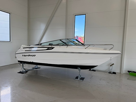 Nordkapp Noblesse 625 – 2014 | Evinrude 150 hk | Kun 324 timer | Strøken! 11 of 30